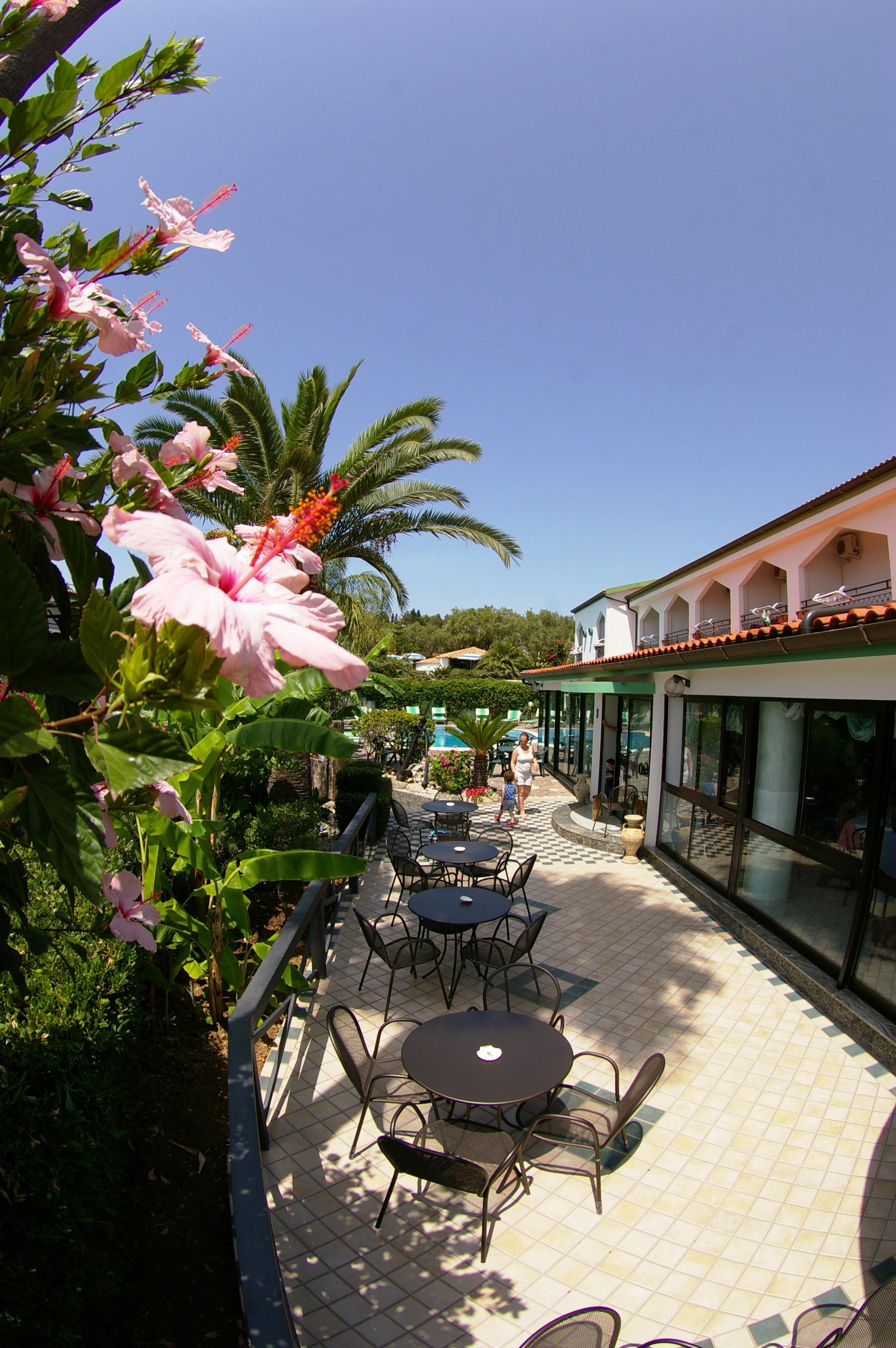 Hotel Marinella กาโปวาติกาโน ภายนอก รูปภาพ