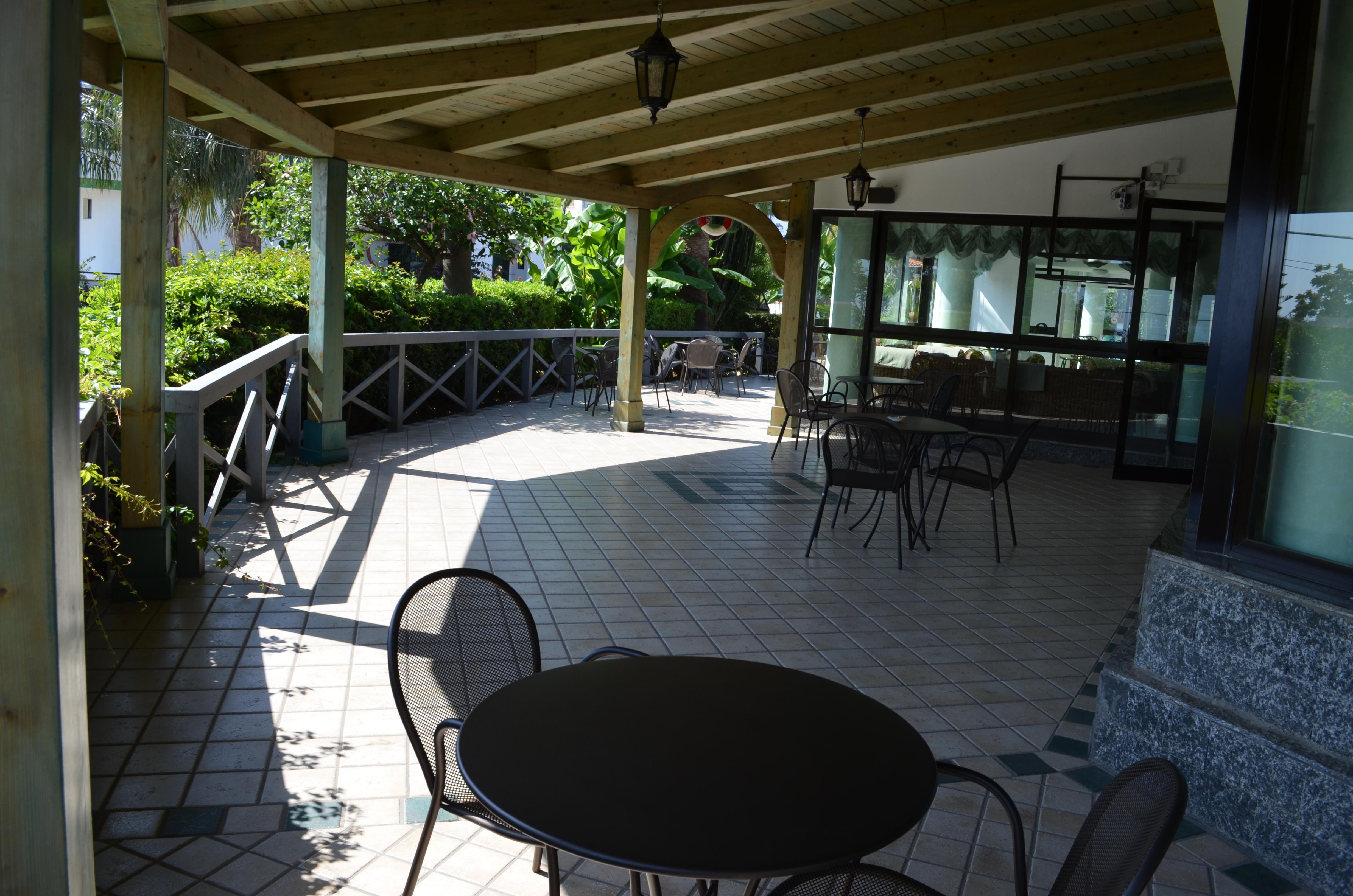 Hotel Marinella กาโปวาติกาโน ภายนอก รูปภาพ