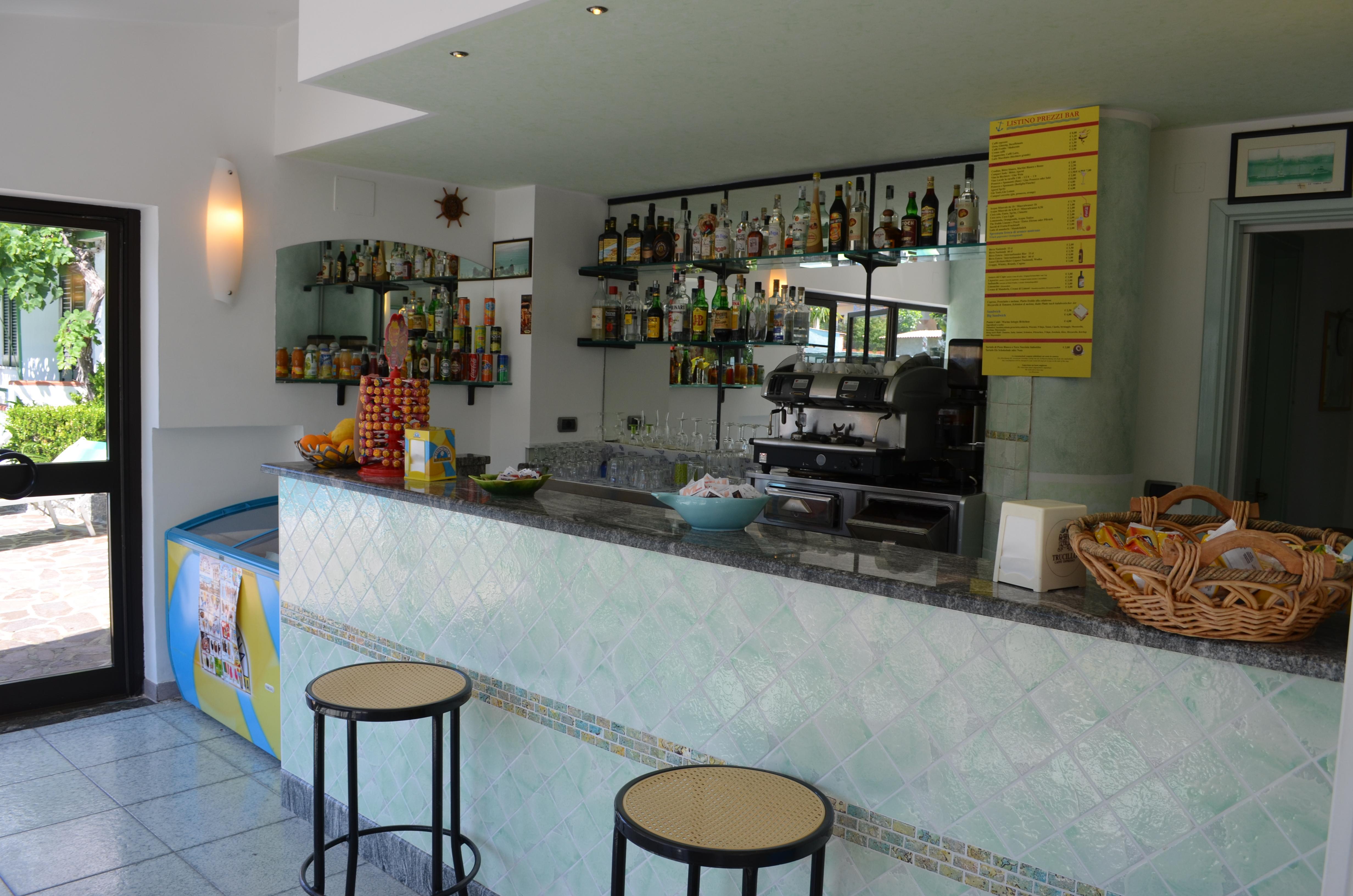 Hotel Marinella กาโปวาติกาโน ภายนอก รูปภาพ