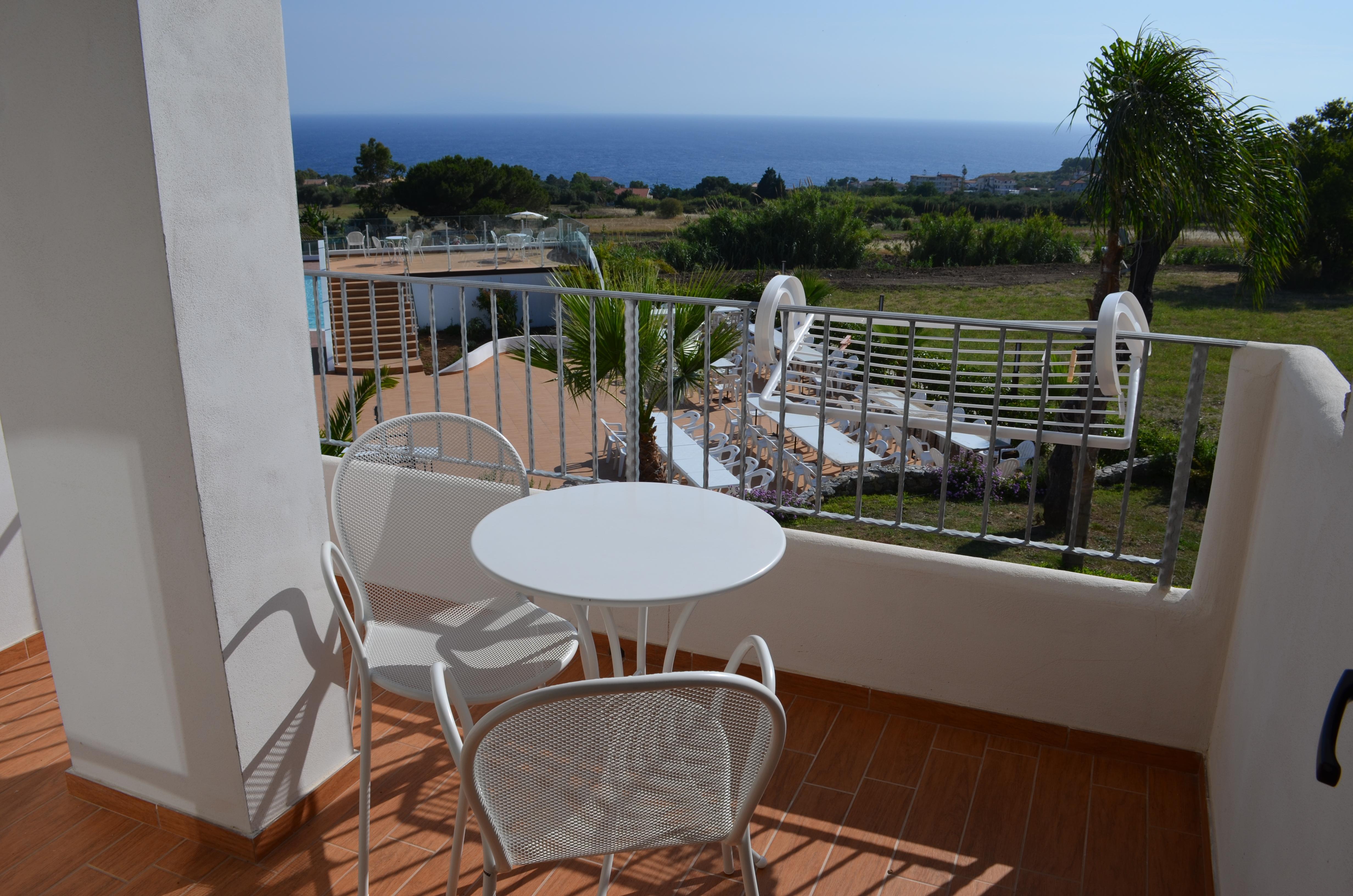 Hotel Marinella กาโปวาติกาโน ภายนอก รูปภาพ