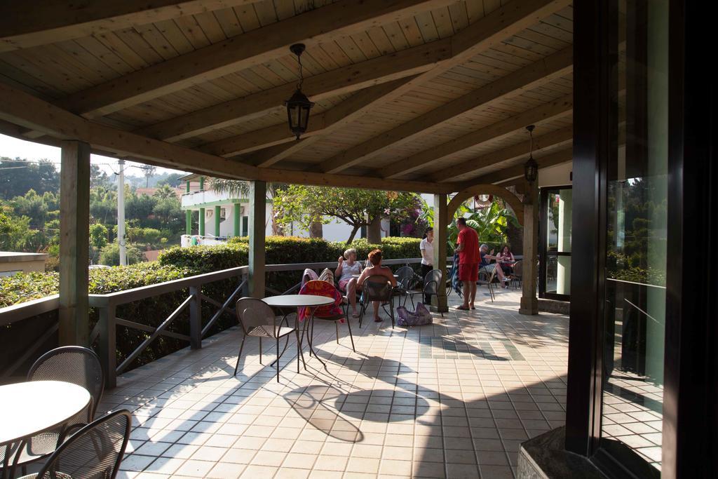 Hotel Marinella กาโปวาติกาโน ภายนอก รูปภาพ