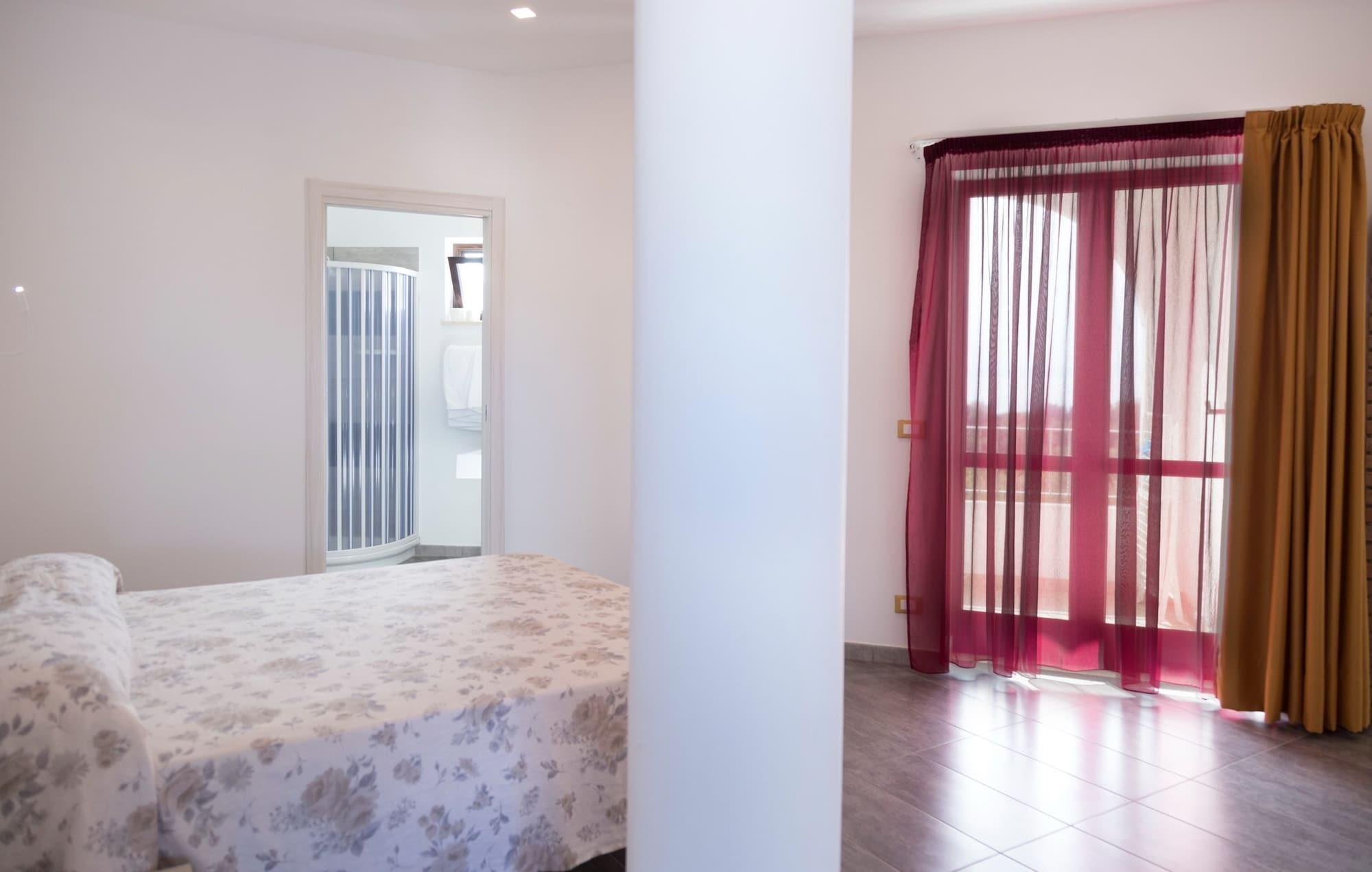 Hotel Marinella กาโปวาติกาโน ภายนอก รูปภาพ