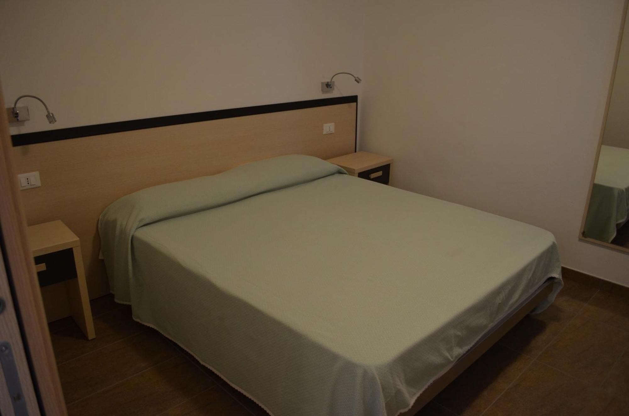 Hotel Marinella กาโปวาติกาโน ภายนอก รูปภาพ
