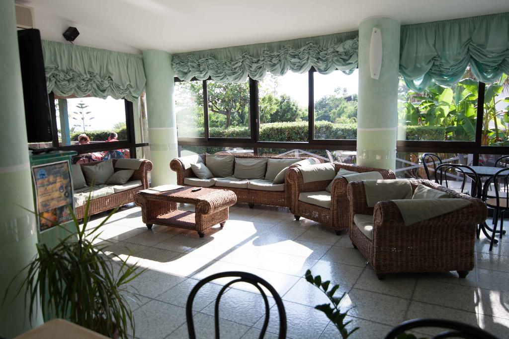 Hotel Marinella กาโปวาติกาโน ภายนอก รูปภาพ